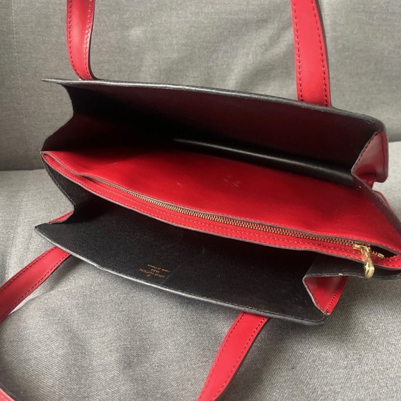 HP 🎉🥳🥳 Rare Louis Vuitton Varenne Epi leather Red Black Louis Vuitton handbag - Picture 9 of 17